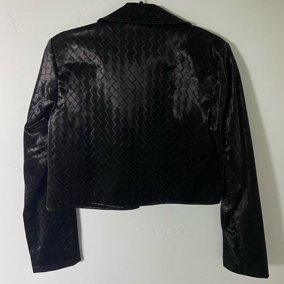 BNWT Black textured leather jacket - Picture 2 of 3